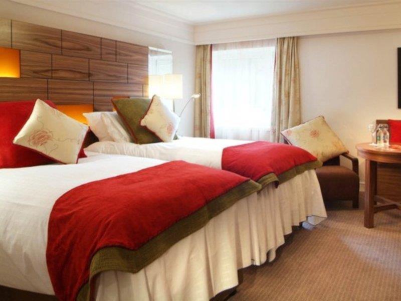 Clontarf Castle Hotel دبلن المظهر الخارجي الصورة